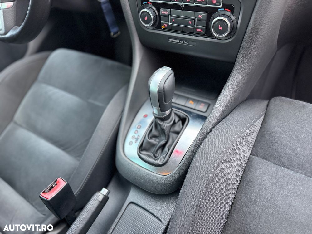 Volkswagen Golf - 19