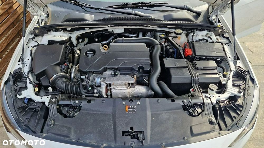 Opel Insignia - 14