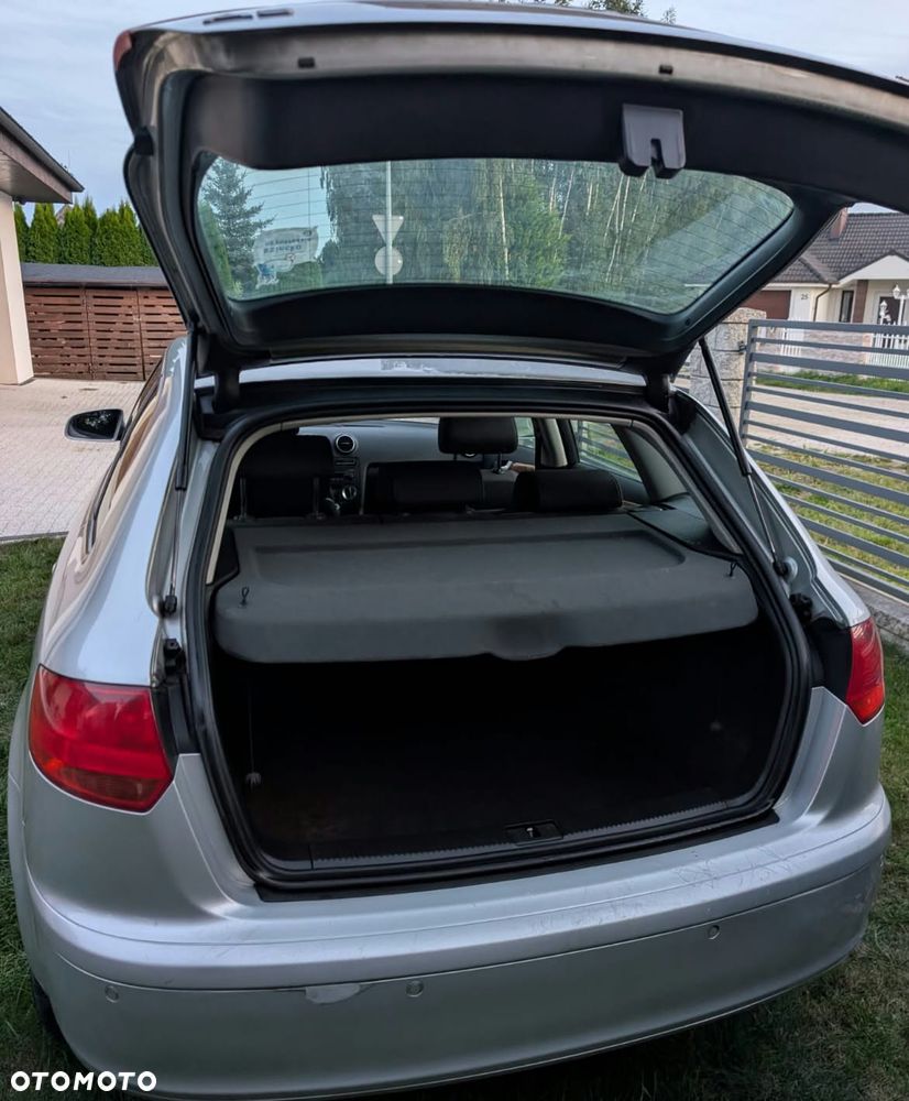 Audi A3 Sportback - 15