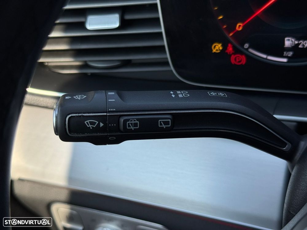 Mercedes-Benz GLE 300 d 4Matic - 39