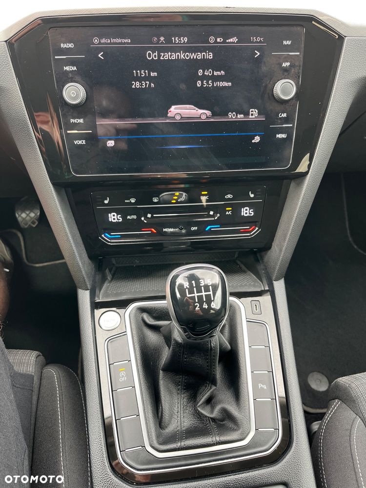 Volkswagen Passat 2.0 TDI EVO Business - 16