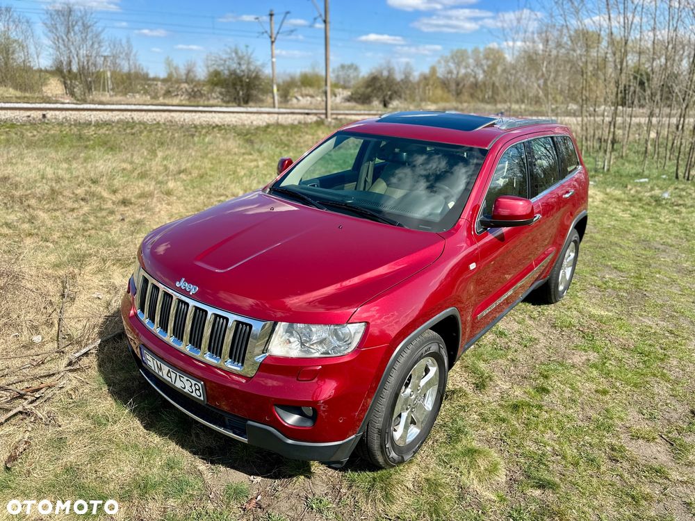 Jeep Grand Cherokee - 19