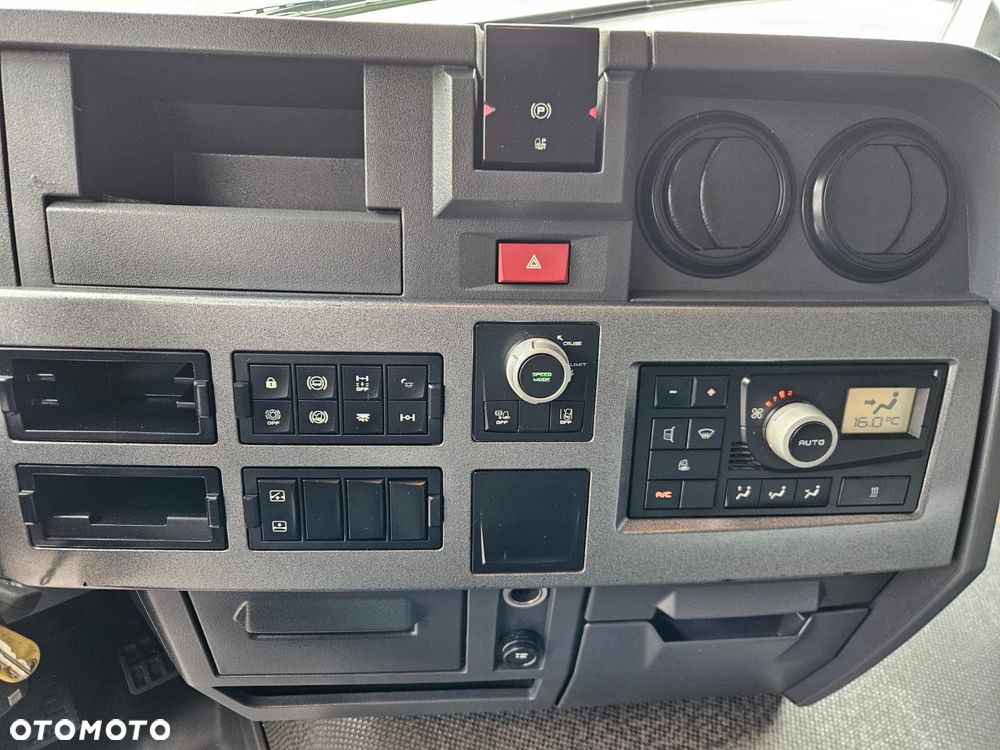 Renault T480 Standard - 18