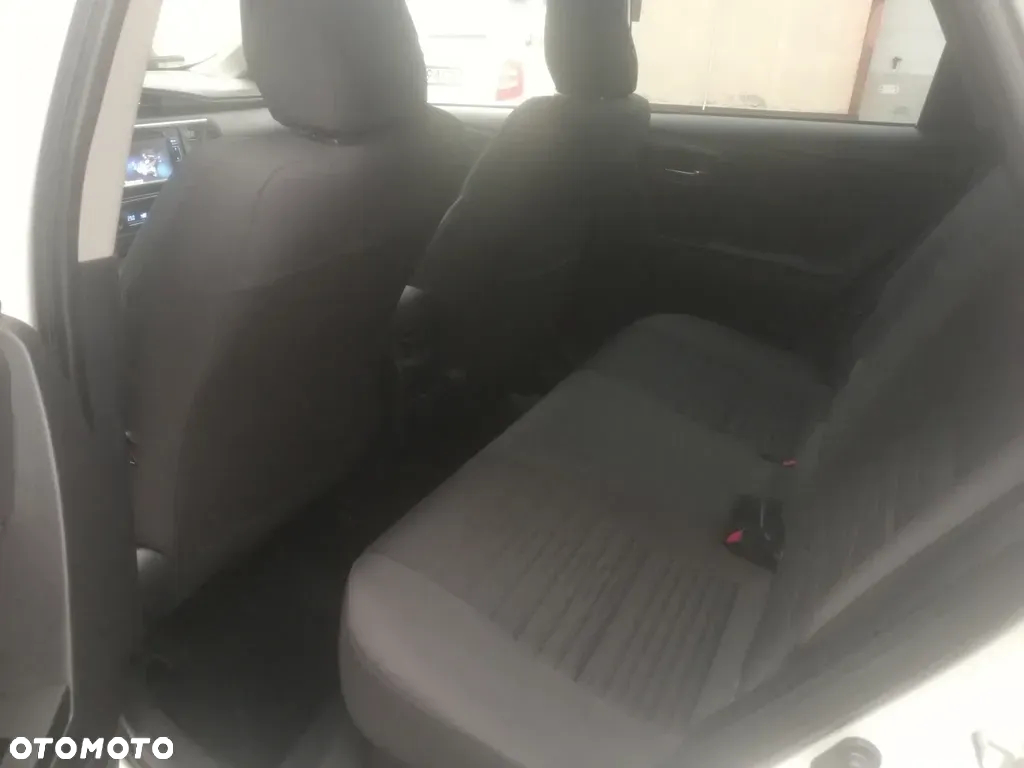 Toyota Auris 1.8 VVT-i Hybrid Automatik Style Selection - 14
