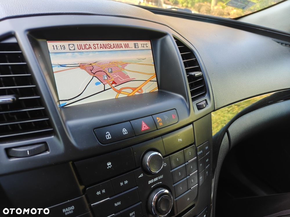 Opel Insignia - 15