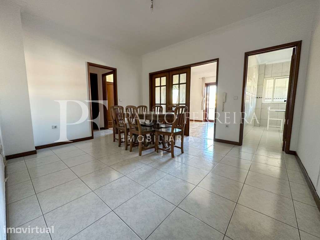 Apartamento T1+1 próximo do centro de Famalicão - Grande imagem: 2/11