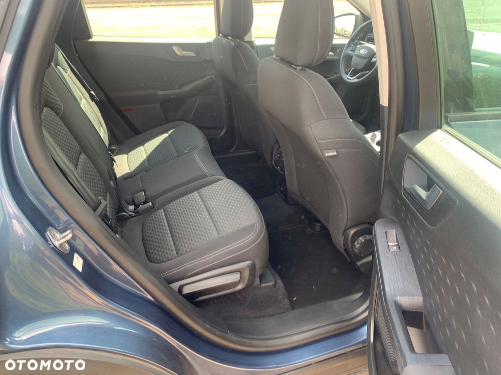 Ford Kuga 2.5 Duratec PHEV TITANIUM - 36