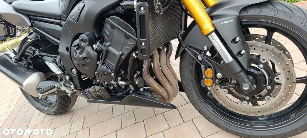 Yamaha FZ8 - 30