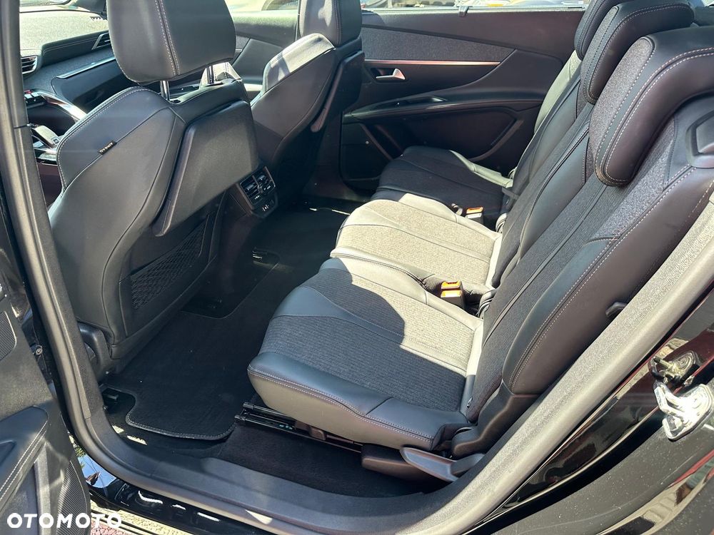 Peugeot 5008 1.6 PureTech GT Line S&S EAT8 - 19