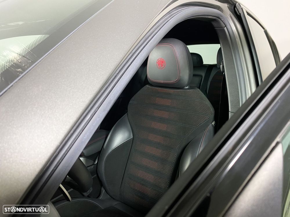Alfa Romeo Tonale 1.3 Plug-In Hybrid Veloce e-AWD - 20