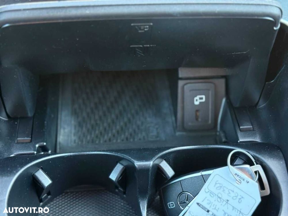 Mercedes-Benz GLC - 29