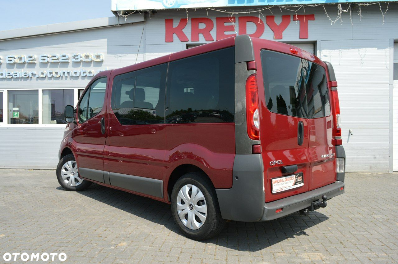 Opel Vivaro - 10