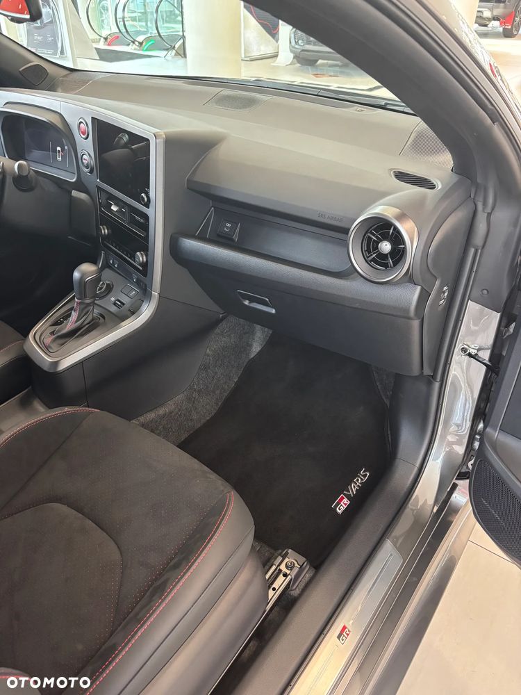 Toyota GR Yaris - 21