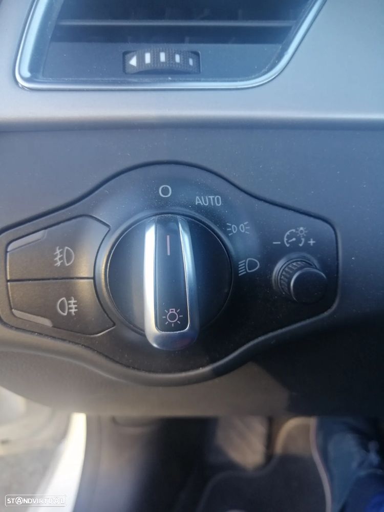 Audi A5 Cabrio 2.0 TDi S-line - 7