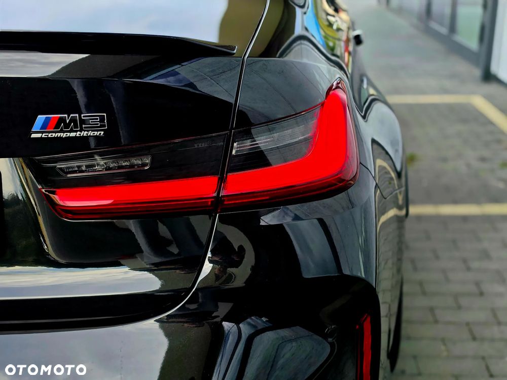 BMW M3 Competition M xDrive - 18