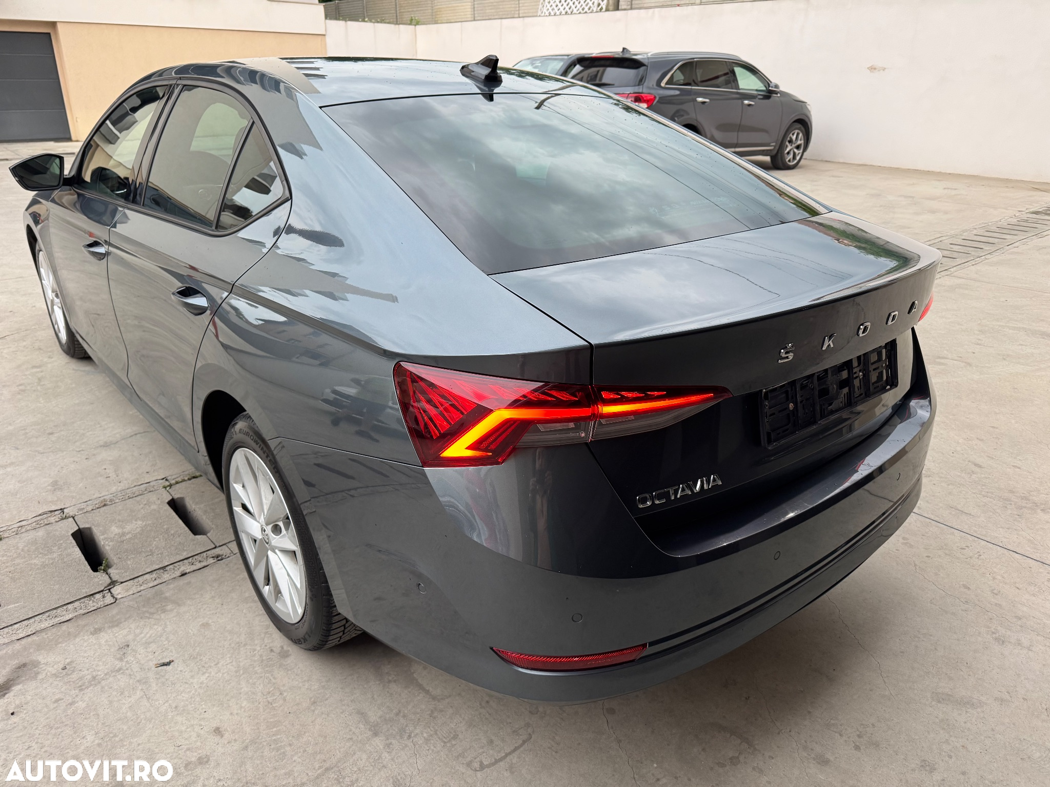 Skoda Octavia 2.0 TDI DSG Style - 16