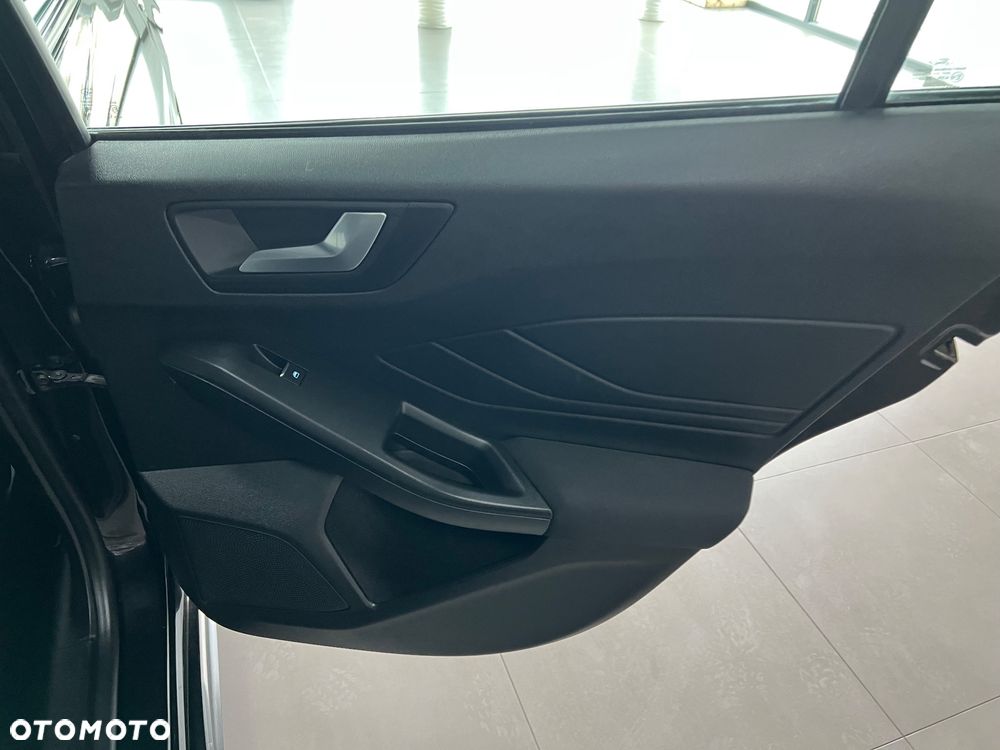 Ford Focus - 31
