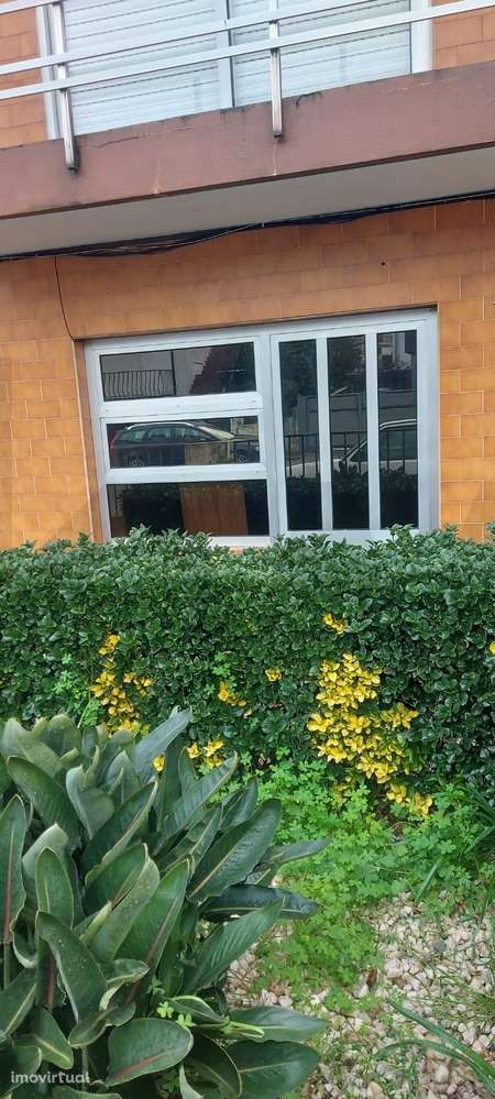 Gabinete/ Escritório/ Loja  (12m2) em Gaia – 300€/mês – Entrada Direta - Grande imagem: 5/6