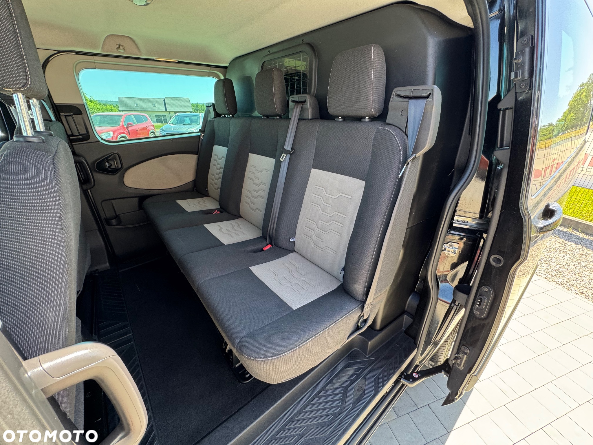 Ford Transit Custom - 10