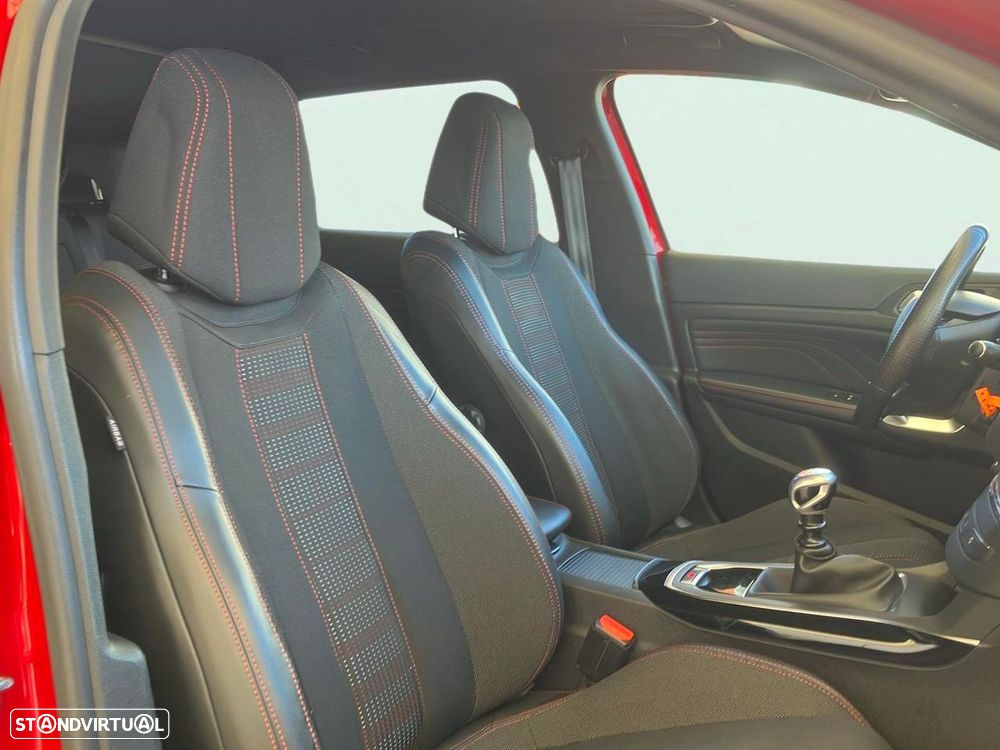 Peugeot 308 1.2 PureTech GT Line - 14