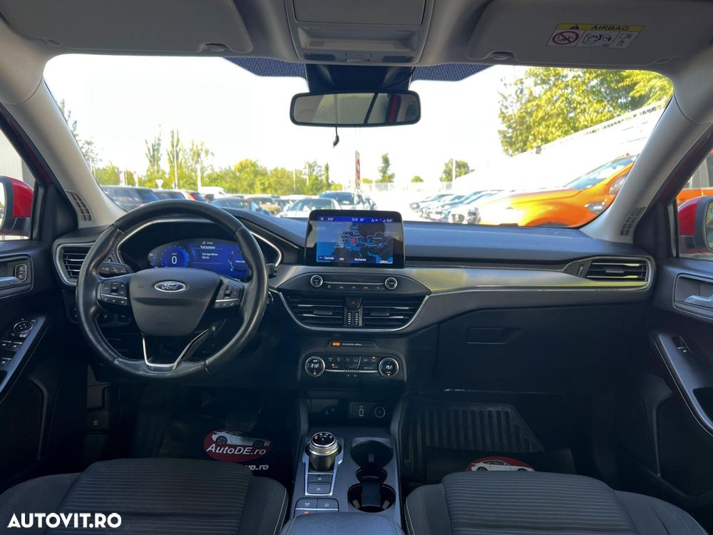 FORD Focus 2020 — imagine 33