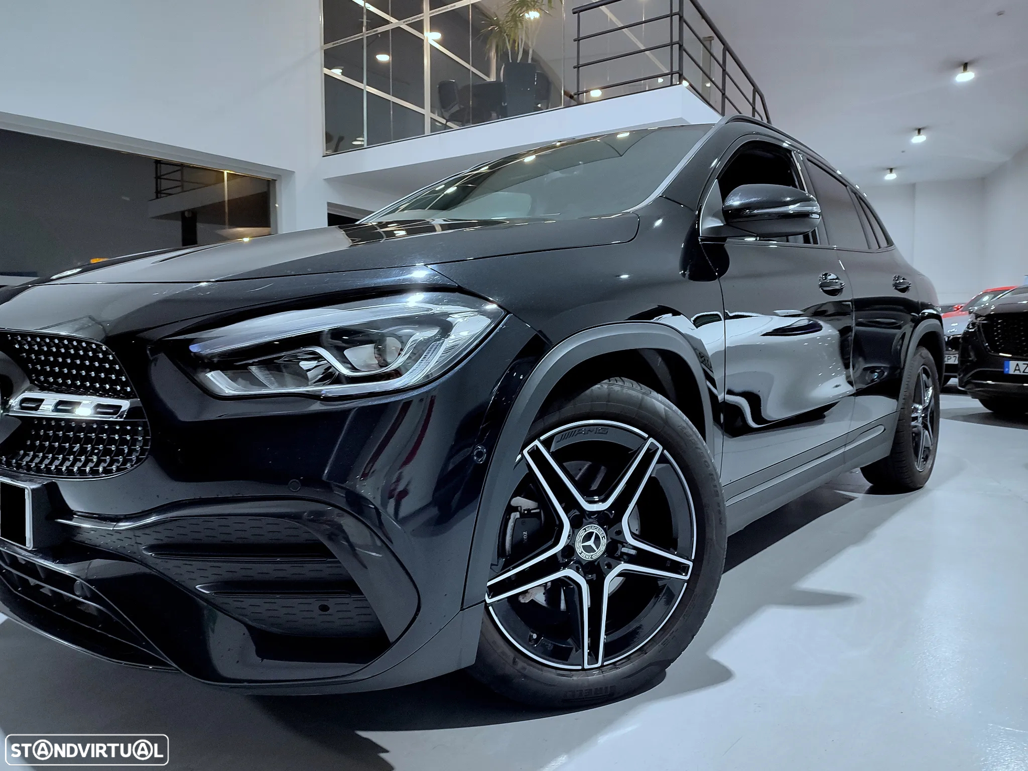 Mercedes-Benz GLA 180 - 27