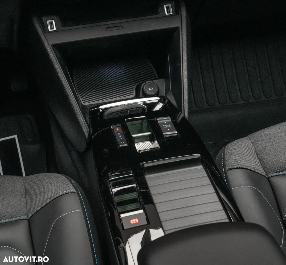 Citroën C4X 1.2 PureTech 130 S&S EAT8 Feel Pack - 19