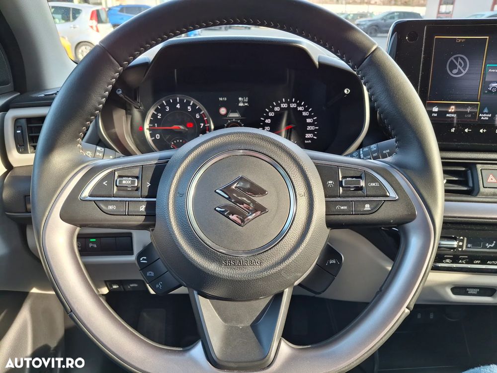 Suzuki Swift 1.2 Dualjet 12V 5MT AllGrip MHEV Spirit - 17