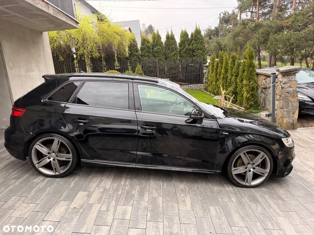 Audi A3 Sportback 2.0 TDI (clean diesel) quattro S tronic S line Sportpaket - 3