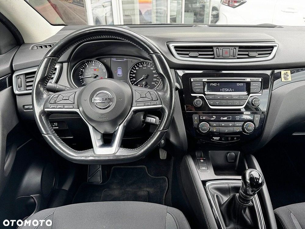 Nissan Qashqai 1.2 DIG-T N-Connecta - 8