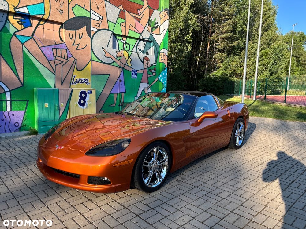Chevrolet Corvette - 8