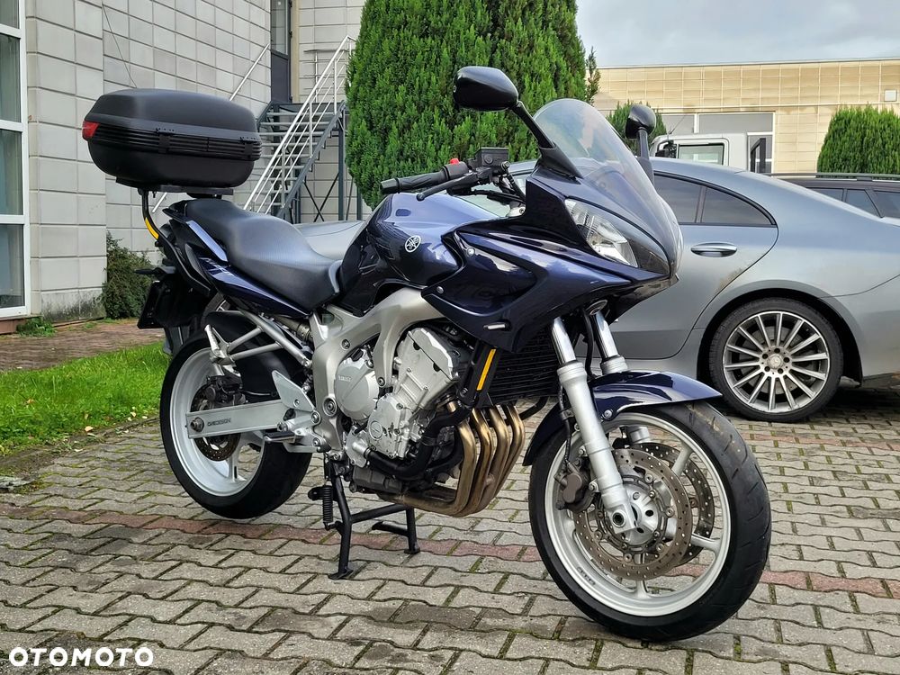 Yamaha FZ6 - 18