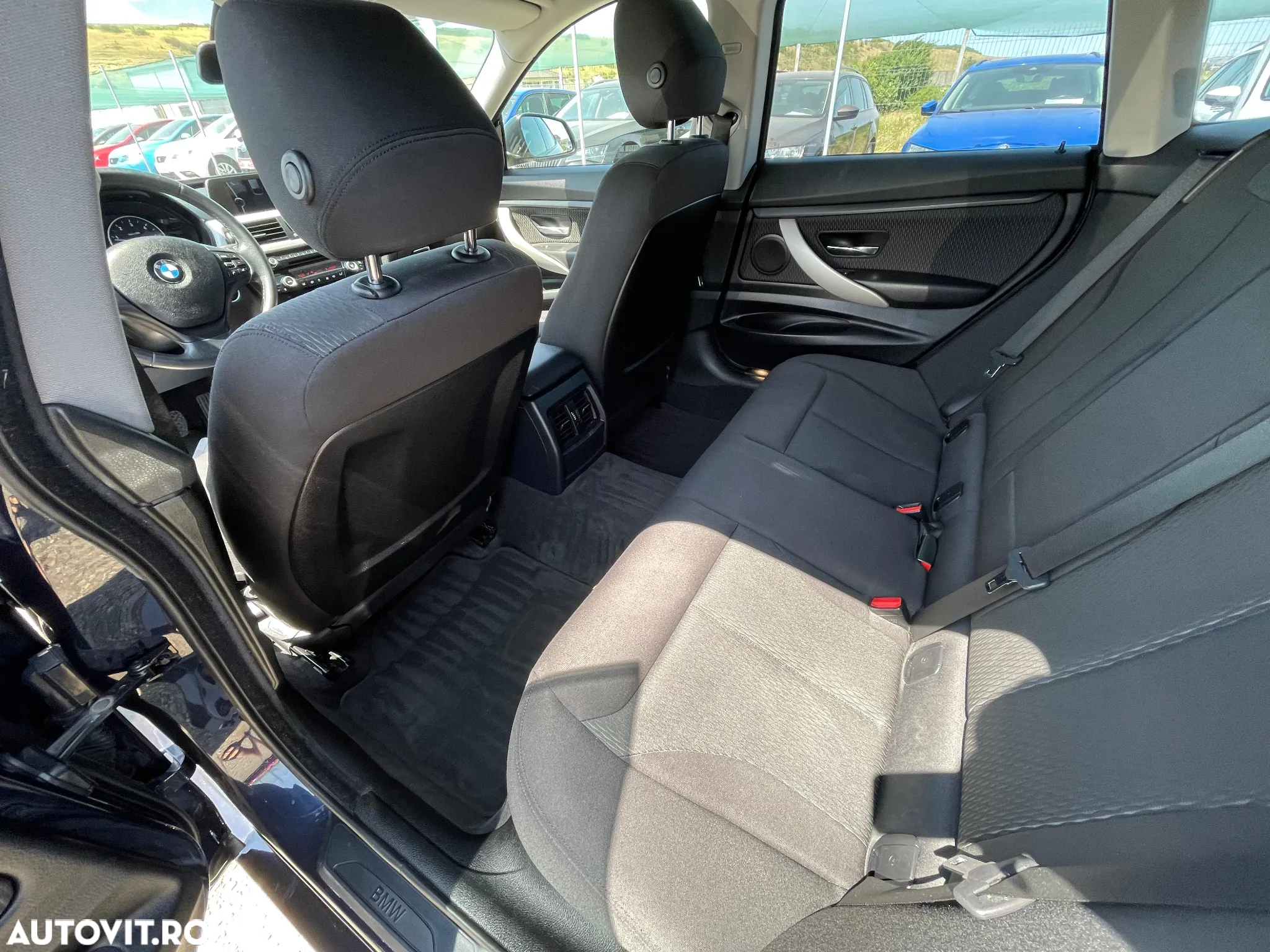 BMW Seria 3 318d GT Aut. Modern Line - 14