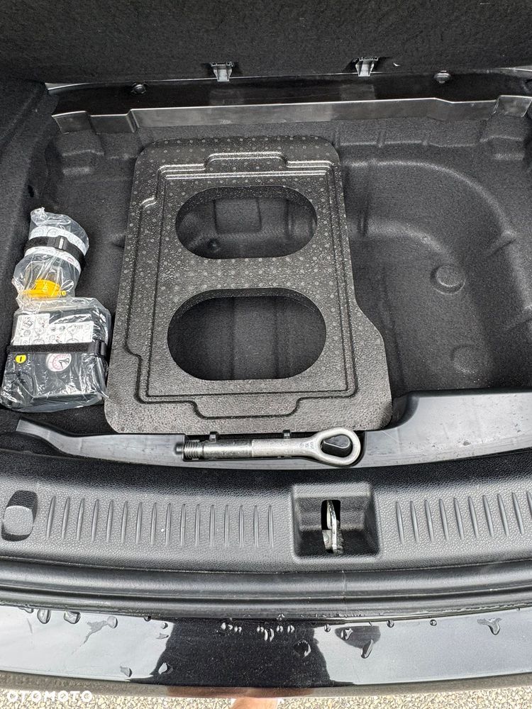Mercedes-Benz Klasa E 220 d 9G-TRONIC - 35