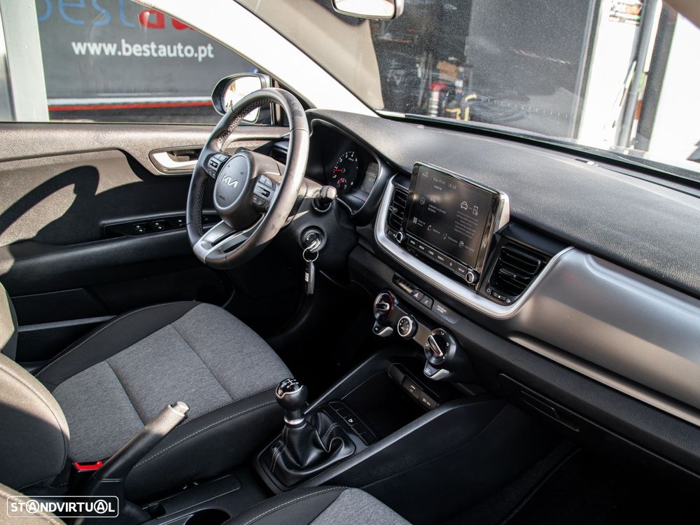 Kia Stonic 1.2 Dynamic - 29