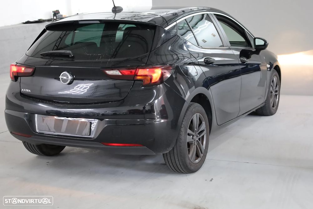 Opel Astra 1.6 D S&S 120 Anos - 22