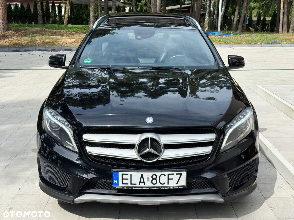 Mercedes-Benz GLA 250 4Matic 7G-DCT AMG Line - 4