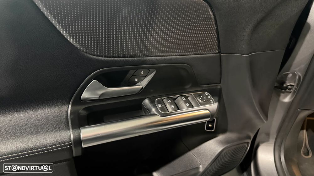 Mercedes-Benz GLA 250 e Progressive - 9