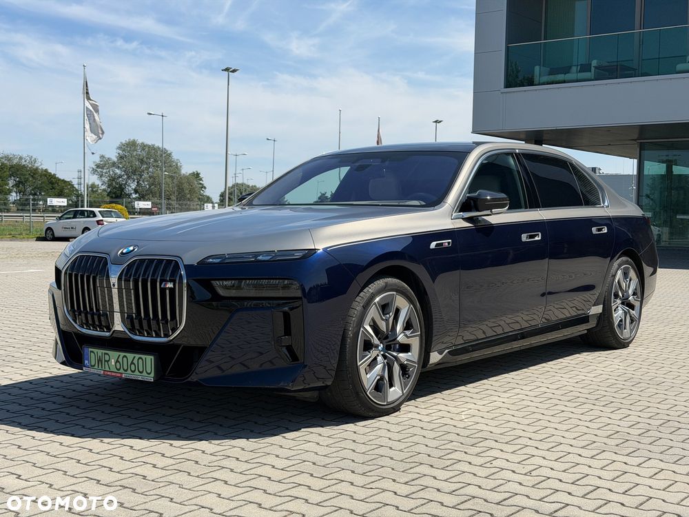 BMW i7 - 3