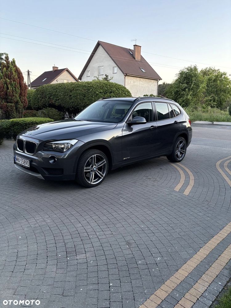 BMW X1 sDrive18d xLine - 1