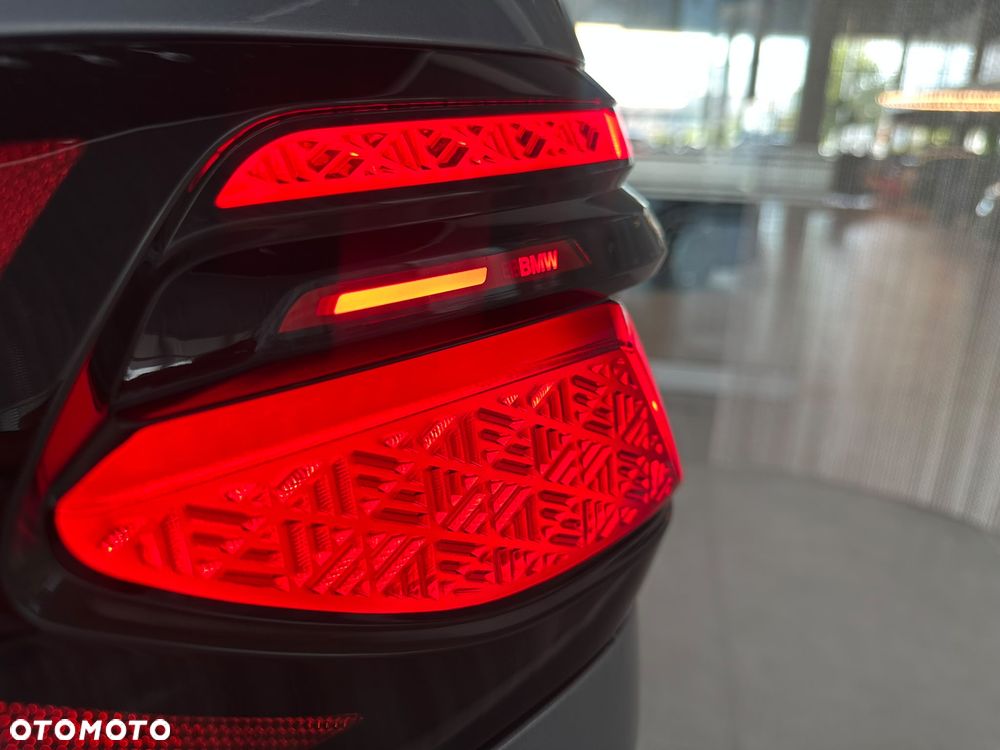 BMW X7 xDrive40d mHEV sport - 13