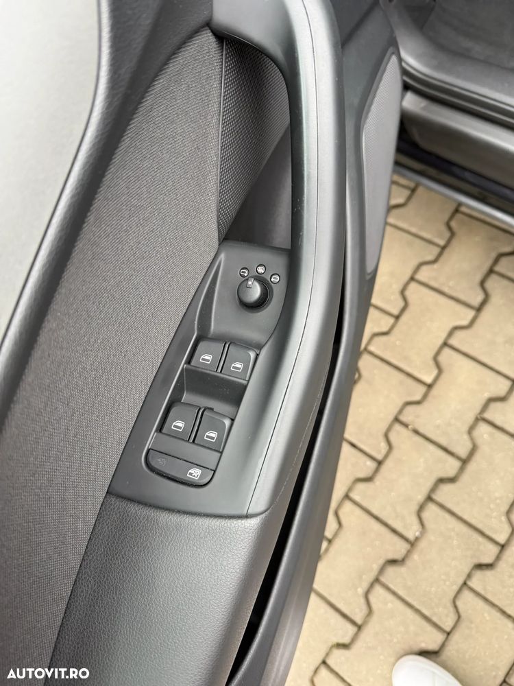 Audi Q3 2.0 TDI - 27