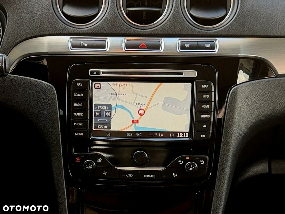 Ford Galaxy - 19