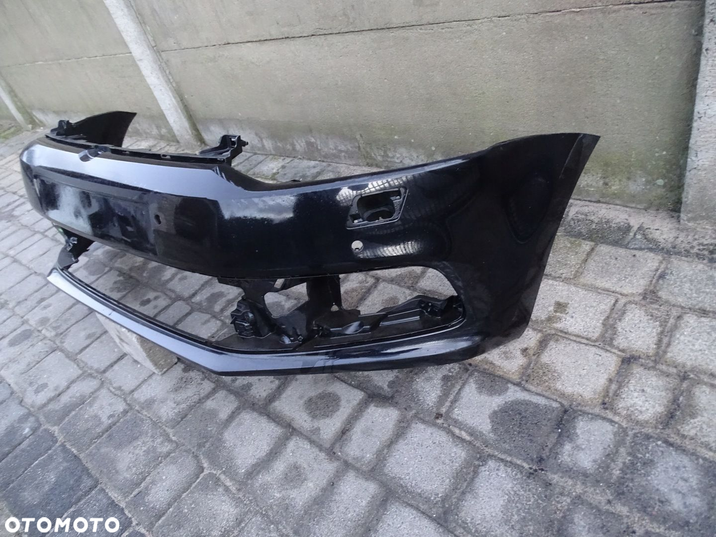 VW POLO 6C0 LIFT - zderzak przedni - 2
