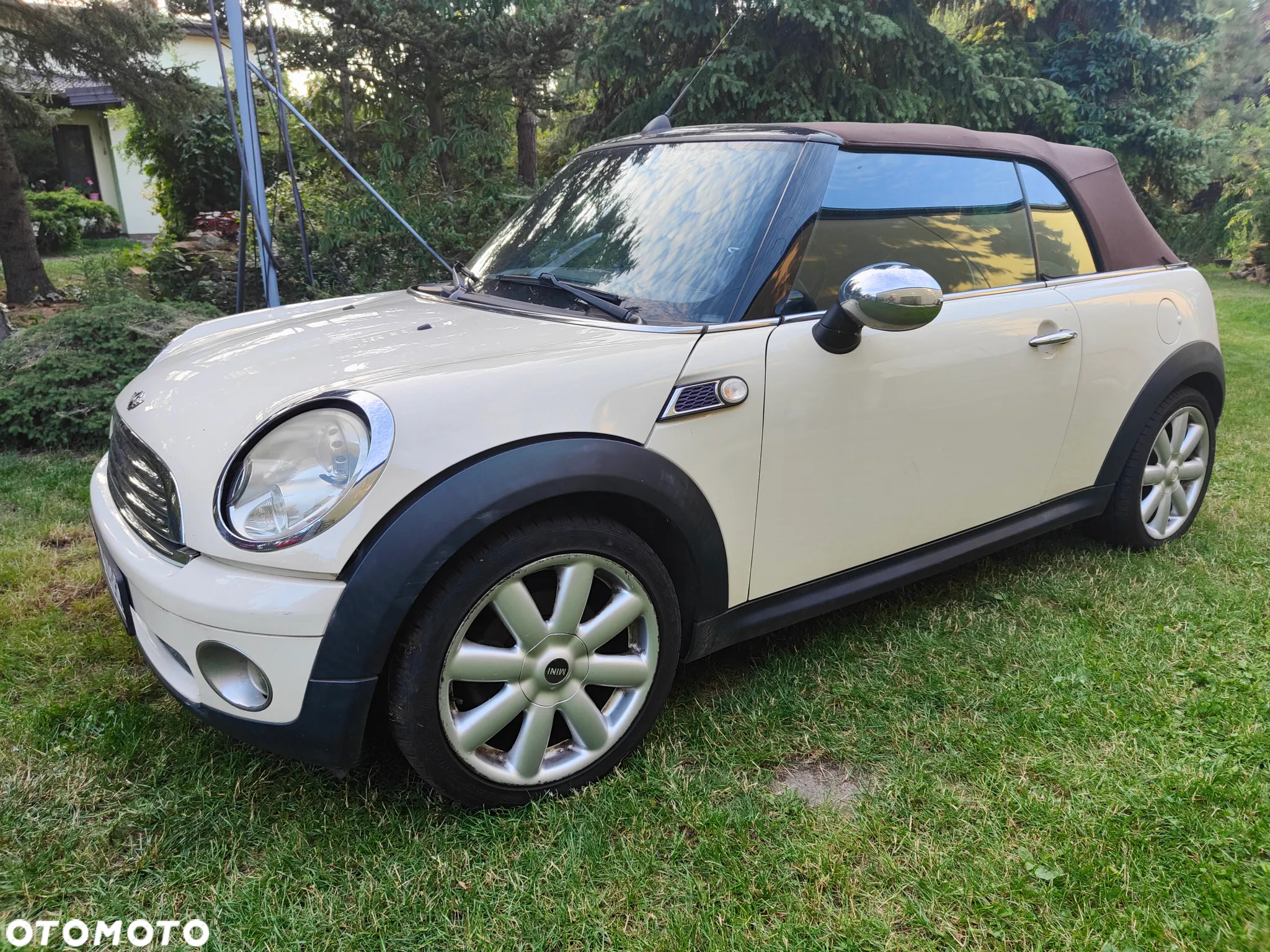 MINI Cooper Cabrio - 12