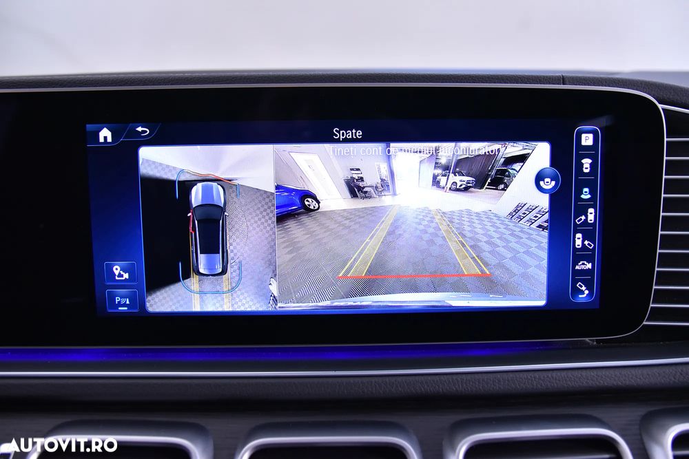 Mercedes-Benz GLS - 25