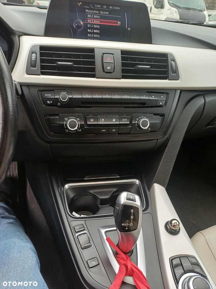 BMW Seria 3 - 12