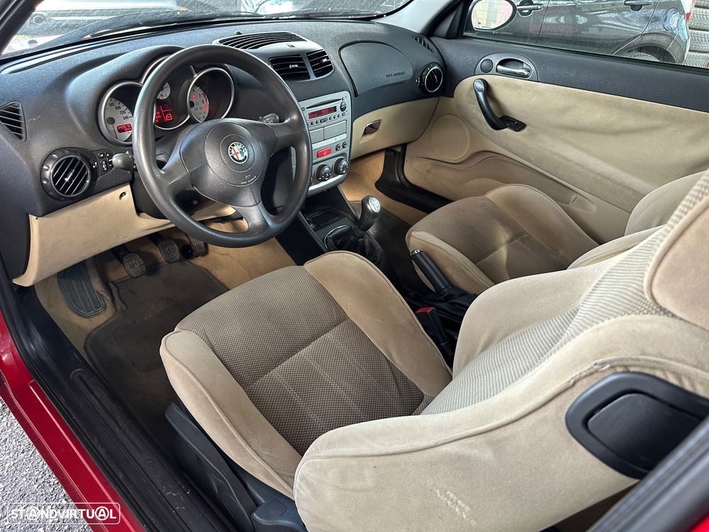 Alfa Romeo 147 1.6 TS Progression - 7