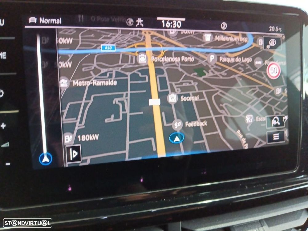 VW T-Roc 1.5 TSI R-Line DSG - 26