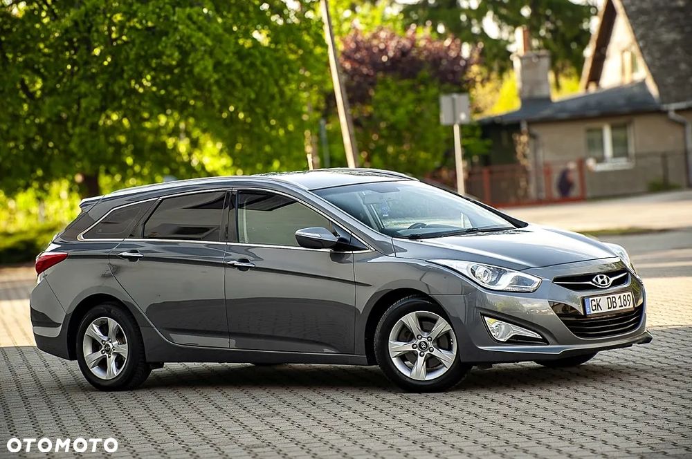 Hyundai i40 i40cw 1.7 CRDi Automatik Fifa World Cup Edition - 5